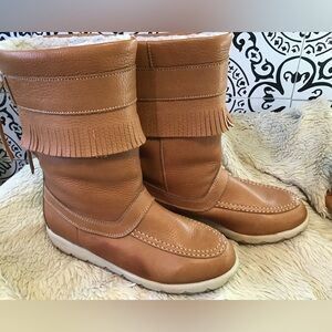 Cabela’s boots. Like new sz 7 1/2